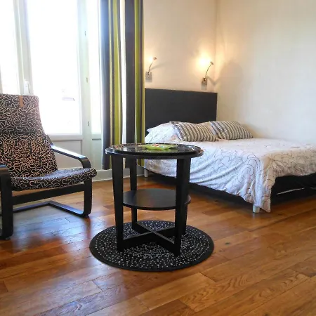 Residilaverde Gare * Гренобль